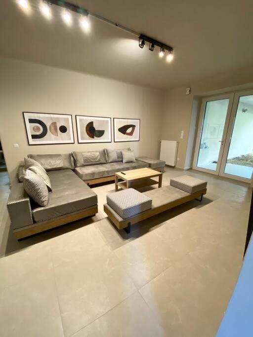 Amazon Spacious 3Bedroom Premium Neighbourhood Афины Экстерьер фото