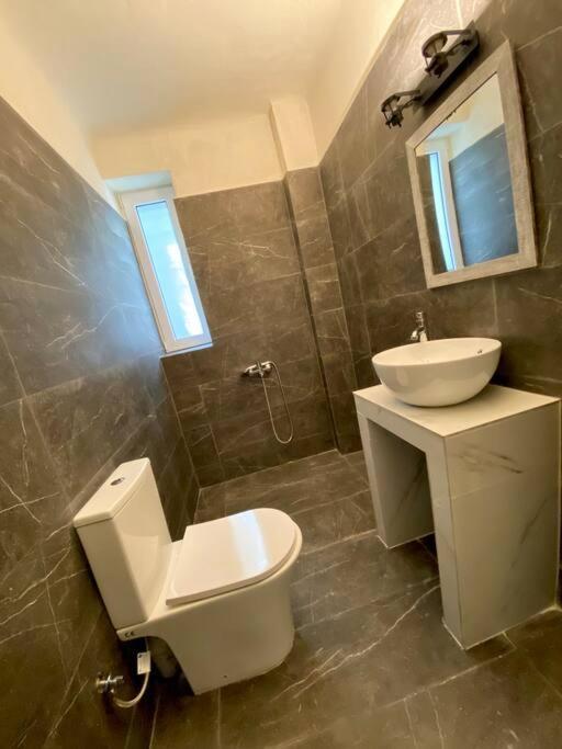 Amazon Spacious 3Bedroom Premium Neighbourhood Афины Экстерьер фото